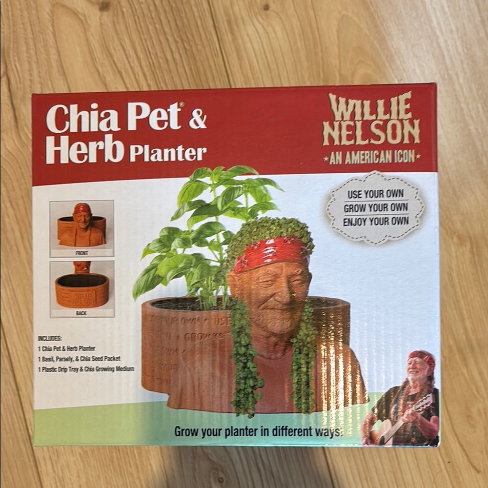 Bravado Willie Nelson Chia Pet & Herb Planter - Red and Green